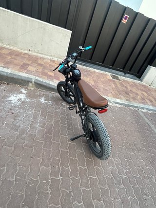 Bicicleta Eléctrica Fat Bike Negra