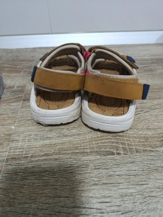 Sandalias niño Talla 31