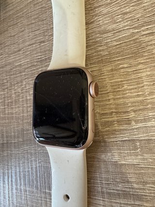 Apple Watch Series 4 Rose Gold