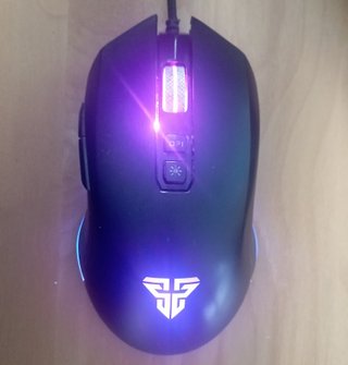 Mouse fantech rgb gaming / ergonomic optical mouse
