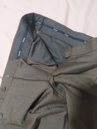Traje Dustin Gris
