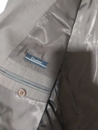 Traje Dustin Gris