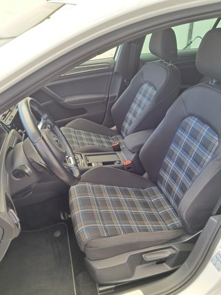 VOLKSWAGEN Golf GTE 1.4 TSI ePower 150kW 204CV DSG