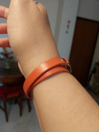 Bracciale donna con strass effetto serpente