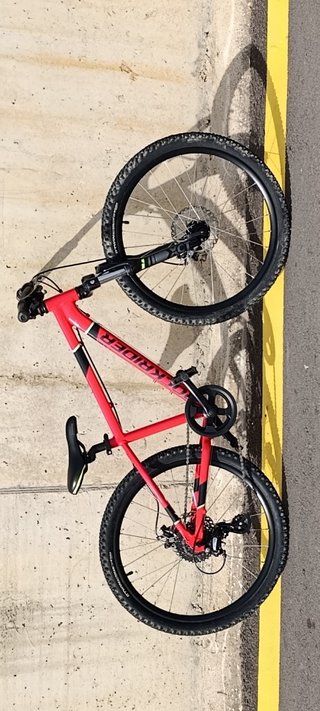 Bicicleta Rockrider ST900 24 pulgadas.