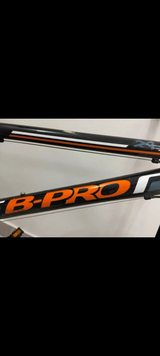 Bicicleta B-Pro 24 pulgadas.