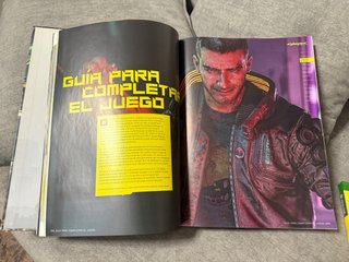 Cyberpunk 2077 Xbox One + Guía Coleccionista