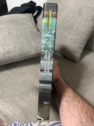 Cyberpunk 2077 Xbox One + Guía Coleccionista