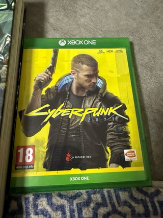 Cyberpunk 2077 Xbox One + Guía Coleccionista