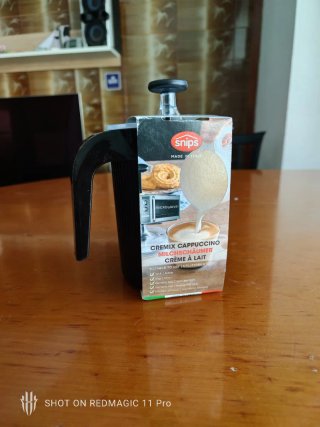 Cafetera inducción Nerthus + espumador