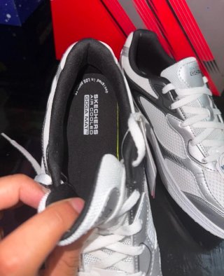 Zapatillas Skechers GOrun Talla 41