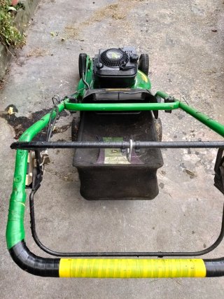 Cortacésped John Deere R545