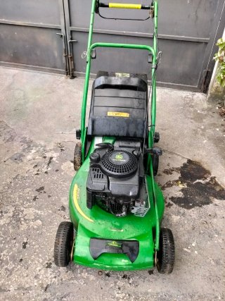 Cortacésped John Deere R545