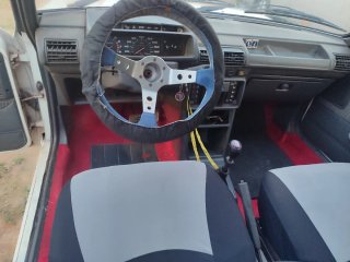 Peugeot 205 1985