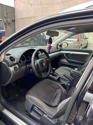 SEAT Exeo 2013