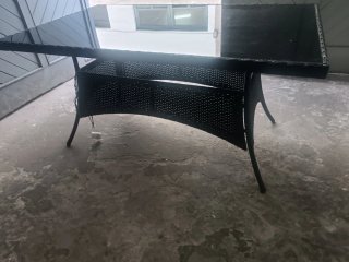 Mesa de jardín cristal y ratán