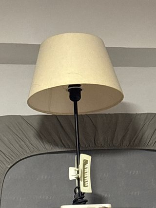 Lámpara de tela beige
