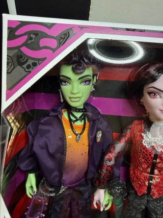 Monster High Spelldon y Kieran Valentine