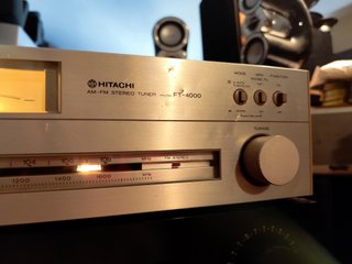 HITACHI  FT-4000 (547) sintonizador