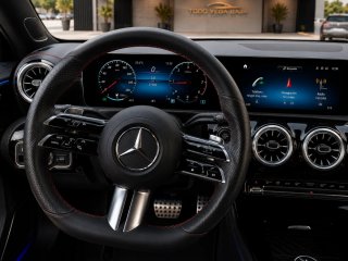 Mercedes-Benz Clase CLA 2025