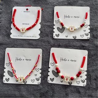 Pulseras artesanales hechas a mano
