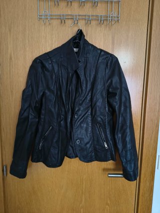 Chaqueta Color Negra