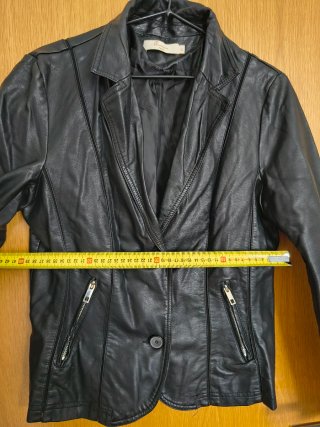 Chaqueta Color Negra
