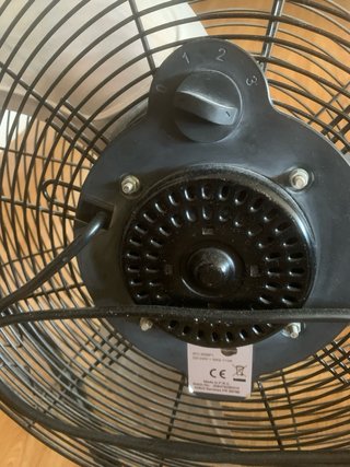 Ventilador de suelo Equation Negro/Gris