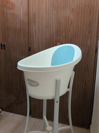 Bañera Shnuggle con patas