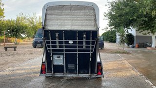Remolque para caballos