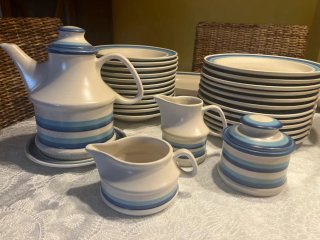 Vajilla Porcelana Blanca y Azul