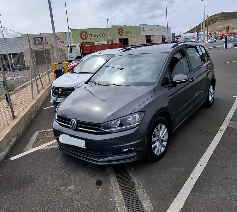 Volkswagen Touran 2018 Impecable! – 1.6 Diésel | - foto 1