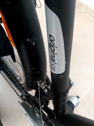 Bicicleta Btwin Negra con Alforjas Original 520