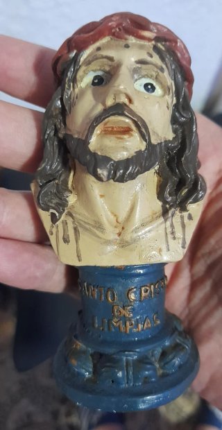 Lote 8 figuras religiosas antiguas