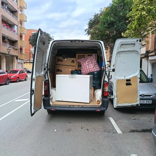 BTYL SL linpieza i transporte y mudanza