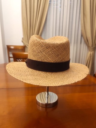 Sombrero Panamá Gold Lion autentico de Ecuador T56