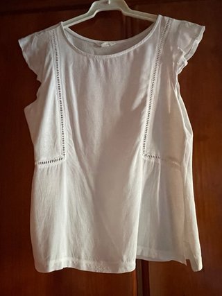 Falda larga rayas y blusa blanca