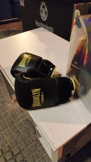 Guantes Brooklyn Fitboxing Talla M Negros/Amarillo
