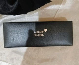 Bolígrafo Montblanc Negro