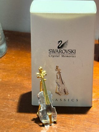 Mini violín coleccionable cristal y oro