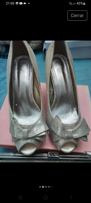 Lote Zapatos y Bolso Plata Talla 38