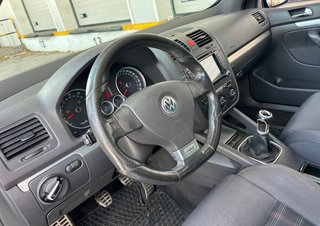 Volkswagen Golf 2005