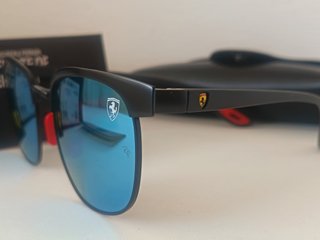Gafas Scuderia Ferrari Azules