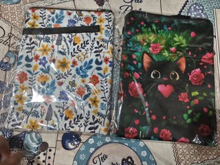 Fundas  libros, mangas, manhwas, tablets y eBooks