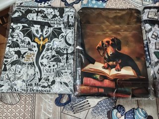 Fundas  libros, mangas, manhwas, tablets y eBooks