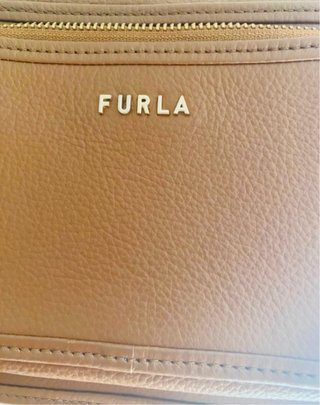 Bolso Piel Marrón Furla Cinta Negra