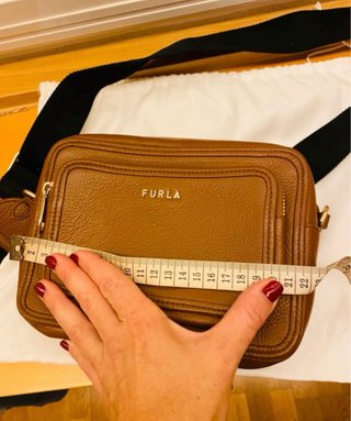 Bolso Piel Marrón Furla Cinta Negra