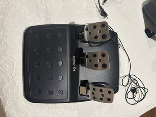 Volante Logitech G29 Driving Force + Pedais