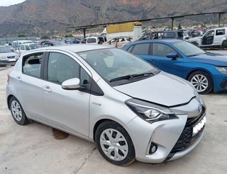 450889 llanta toyota yaris (xp21) hybrid active