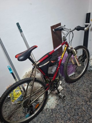 Bicicleta Montaña Roja